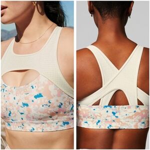 Fabletics Mesh Breathable Medium Impact Sports Bra Womens Size XL